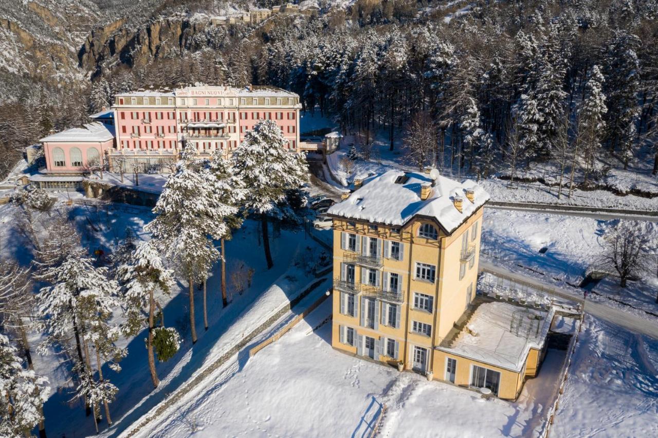 Qc Terme Grand Hotel Bagni Nuovi Bormio Exteriér fotografie Aerial view of the school