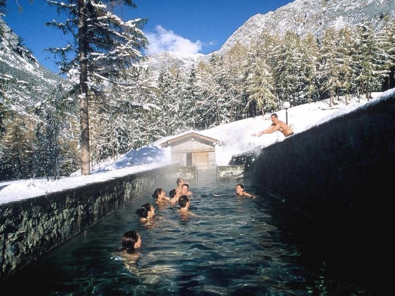 Qc Terme Grand Hotel Bagni Nuovi Bormio Exteriér fotografie Thermal baths in Vals