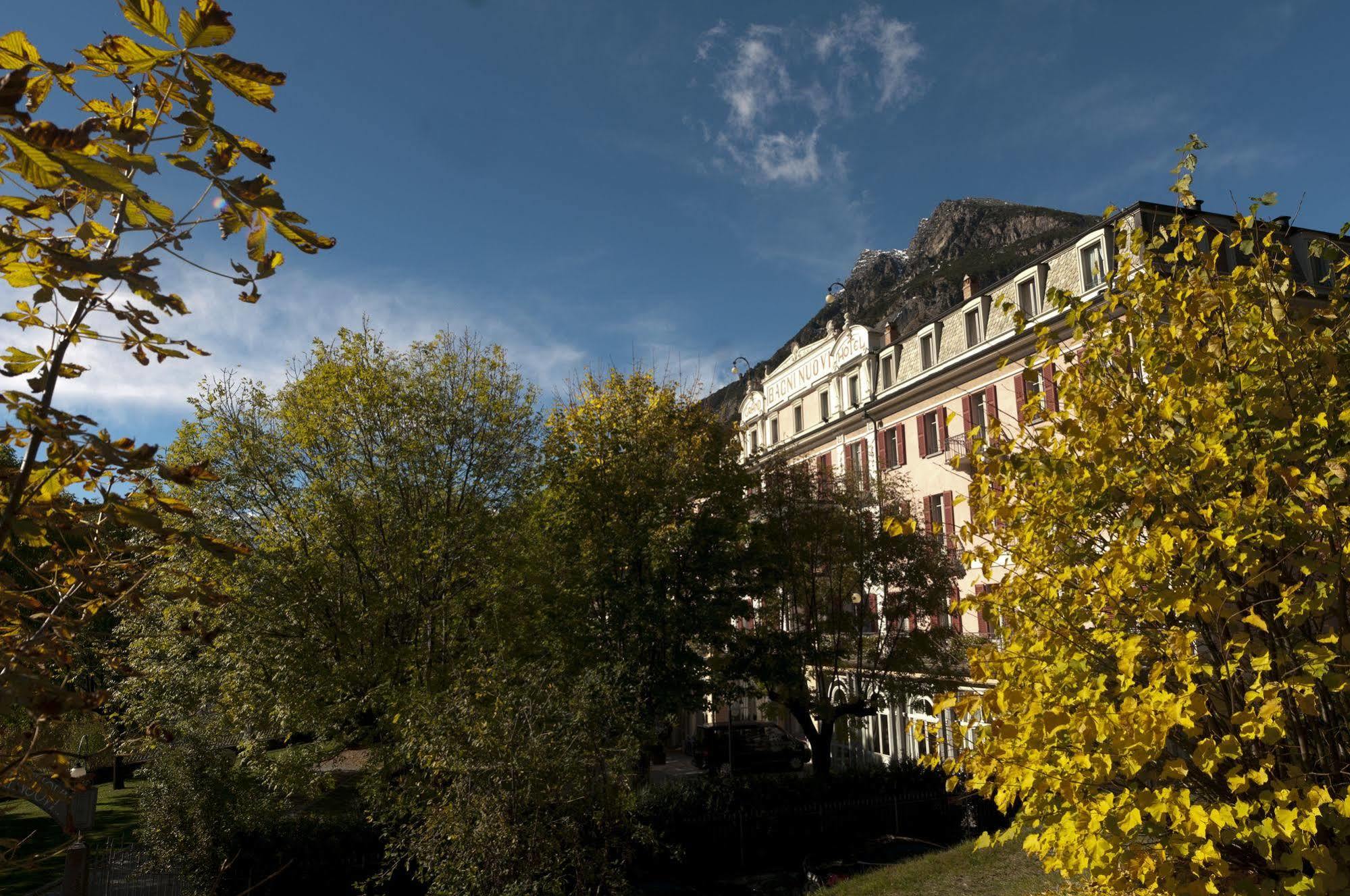 Qc Terme Grand Hotel Bagni Nuovi Bormio Exteriér fotografie The hotel in 2007